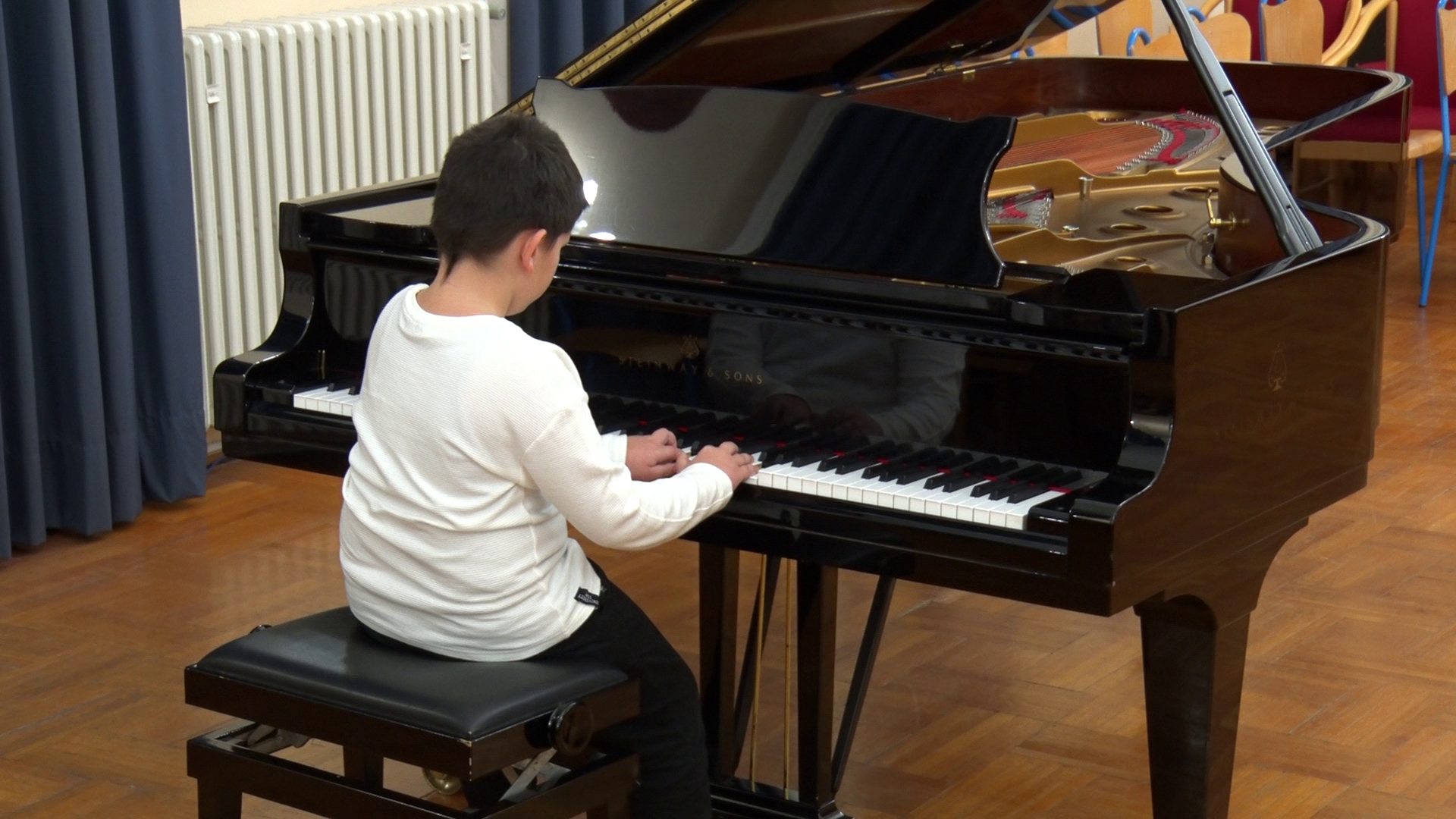 Mali glazbeni čarobnjaci zasjali na tradicionalnom adventskom koncertu