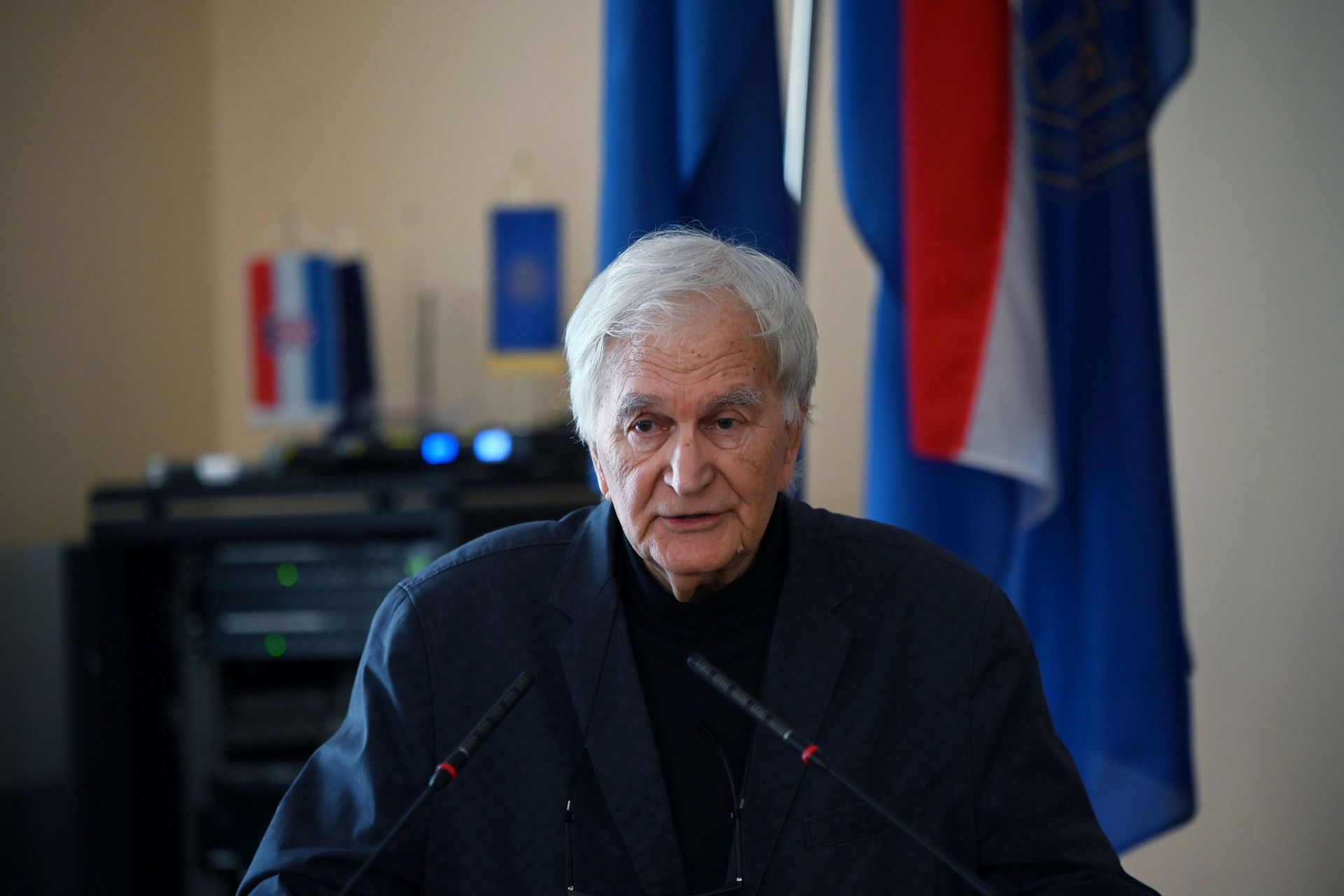 Bašić: "Prostor kao naš najvažniji nacionalni resurs postaje nekretninski resurs tuđih ekonomija"