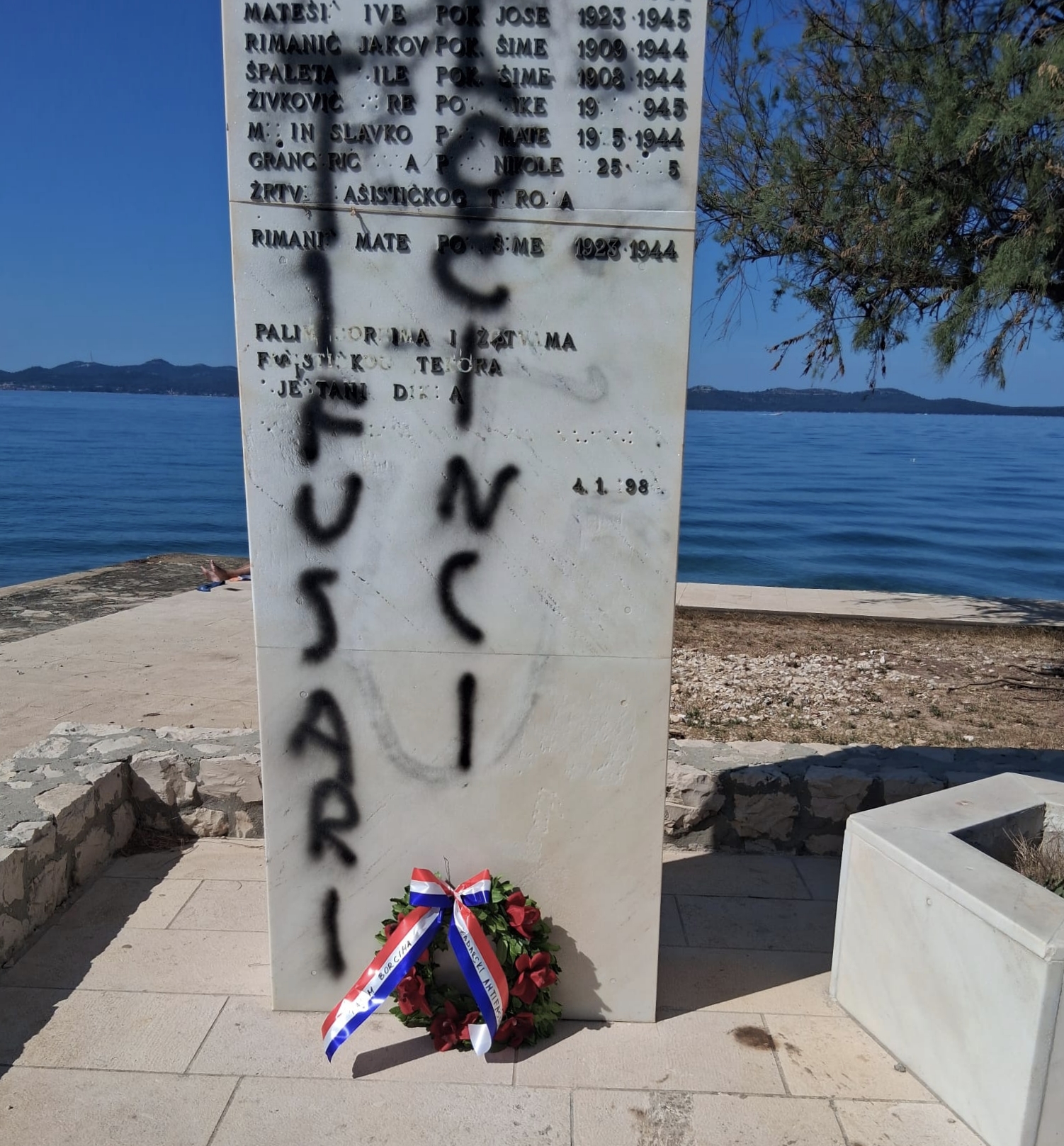 Zadarski antifašisti traže pomoć Europskog parlamenta zbog skrnavljenja spomenika: „Ovo je zločin protiv povijesne istine“