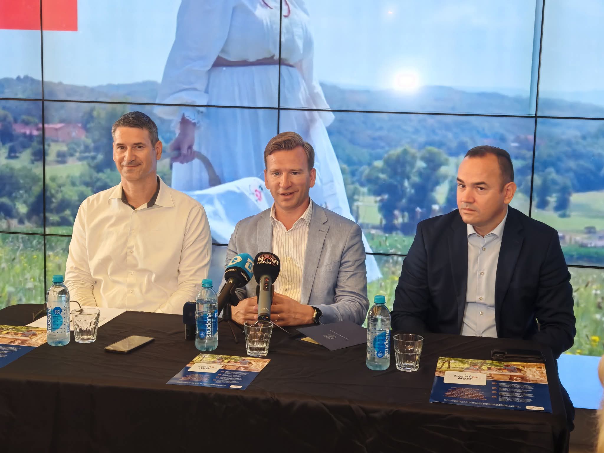 Priznanja za najbolje domaćine u privatnom smještaju: Zadarska županija dodijelila oznake Local Host