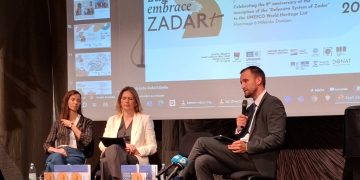 Zadar slavi 8. obljetnicu UNESCO-ove baštine: Započela manifestacija “Zagrli Zadar” u čast Miljenku Domijanu