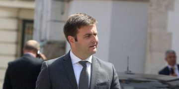 Prvi potez novog-starog ministra oduševit će one koji se griju na određenu vrstu ogrjeva