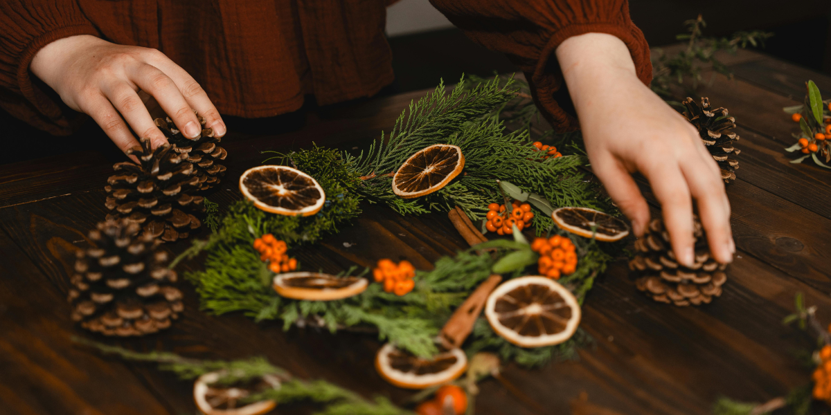 Kažnjena jer je ukrasne vijence prodavala preko Njuškala