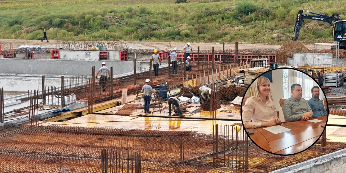 Gradonačelnik nagrađuje zaposlenike zbog postignuća kojim se malo koji grad u Hrvatskoj može pohvaliti