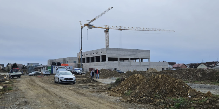 Roditelji imaju rješenje: ‘Ovako bi se trebalo odlučiti tko će ići u novu školu’