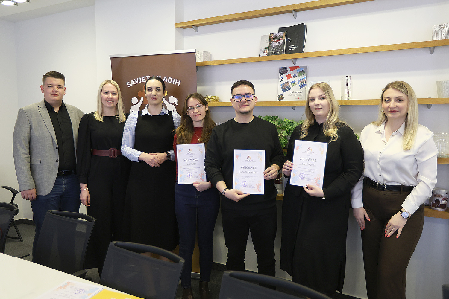 Mladi dizajneri iz VPŽ-a natjecali se u izradi zahvalnica i pozivnica: Evo tko je pobijedio