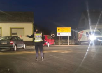 U Klokočevcu se sudarilo dvoje mladih, a u Markovcu pijani vozač pokosio automobile