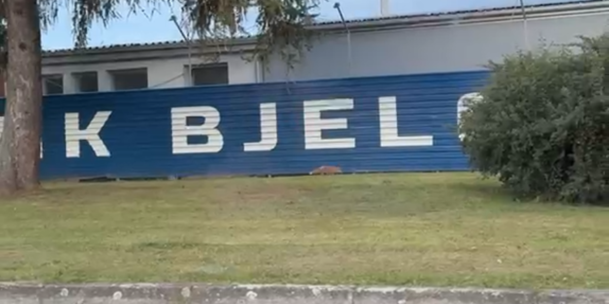 Prolaznici ostali zatečeni prizorom kod stadiona, pogledajte što je snimljeno