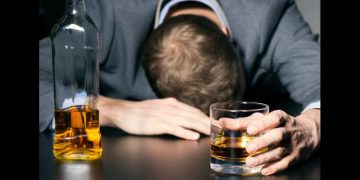 Pijan radio nered u kafiću nasred korza pa dobio 15 dana zatvora