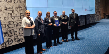 Štefanju uručen ugovor za dovršetak doma u Narti