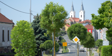 Škola u Čazmi ide u jednosmjensku nastavu, ali građani će to platiti i kroz kamate