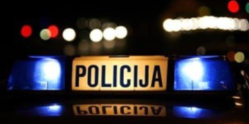 Htio se ‘pokazati’ na parkiralištu pa ostao bez automobila: Policija prekinula predstavu