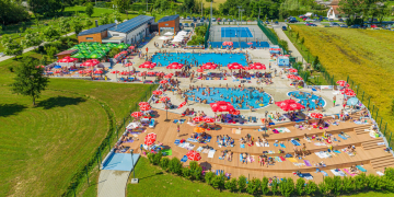 Na velikogrđevačkim bazenima prrovode se tri aktivnosti za velike i male