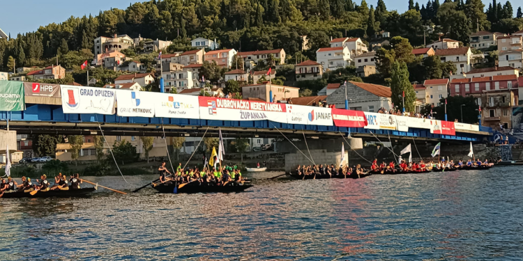 Za pobjedu će veslati više od 22 kilometra: Sve je spremno za najveći spektakl na Neretvi