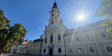 U našoj katedrali osvanuo crkveni bonton, evo što kažu kako se treba ponašati