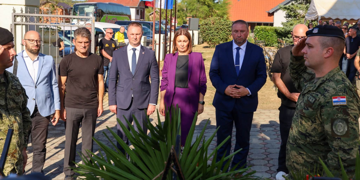 U čast onima koje smo izgubili da bi bili slobodni