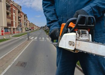 Mahao motorkom u centru grada, ubrzo stigla policija