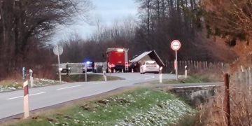 Zabio se kamionom u kuću: sin preuzeo krivnju, krv na vjetrobranu otkrila tko je vozio
