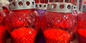 Jedni gore tek dan, drugi izdrže cijeli tjedan: Usporedili smo cijene lampaša