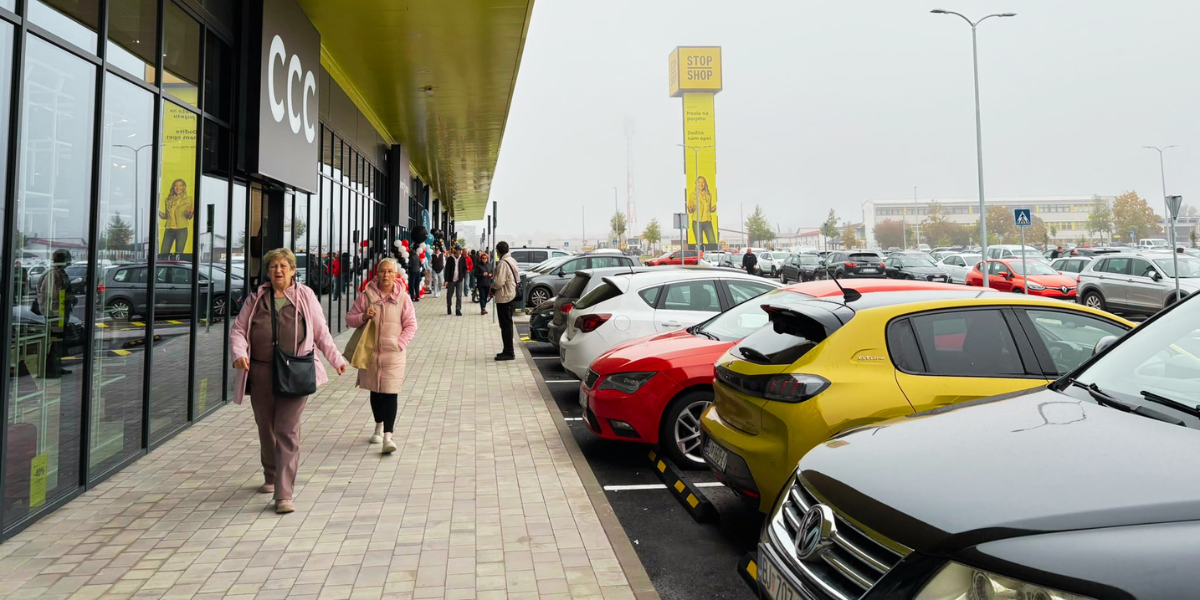Nakon jučerašnje ludnice, vratili smo se u novi shopping centar: Evo što smo zatekli
